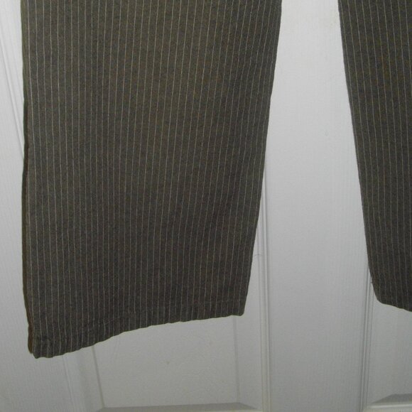 Women's Dockers Ideal Fit size 10 brown pinstripe trouser, new. - Picture 4 of 4